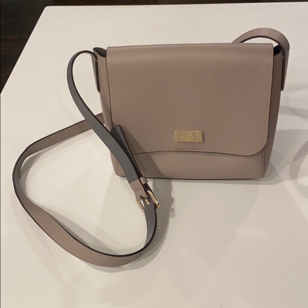 Kate spade grey/beige crossbody bag